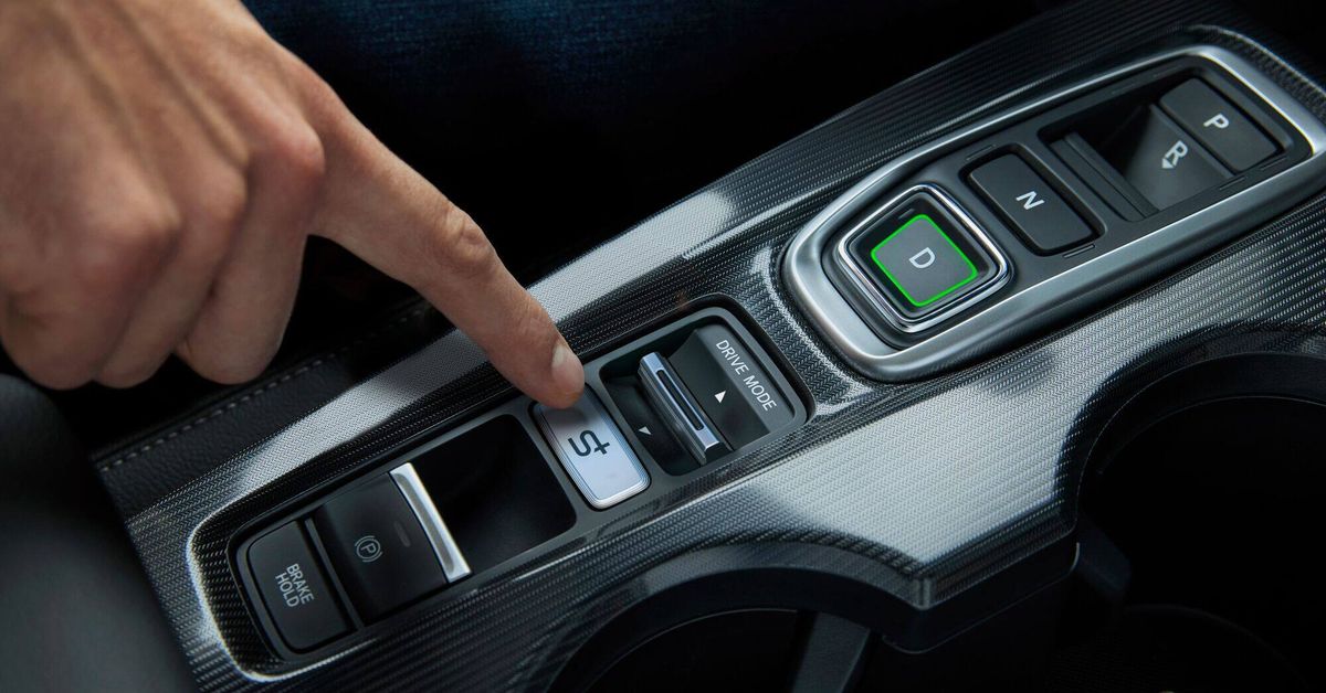 El Honda Civic e:HEV estrena el sistema S+ Shift y refuerza el acabado Sport