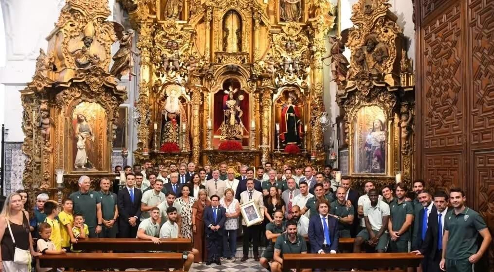 La religión oficial del Cádiz es la católica, apostólica y romana