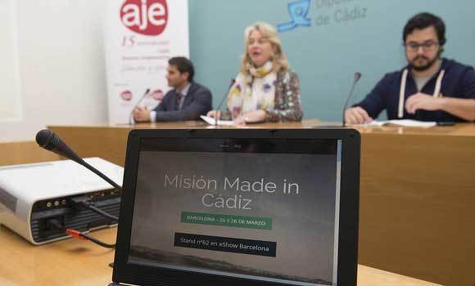 Diputación y AJE promocionarán al sector tecnológico de la provincia en la feria eShow de Barcelona