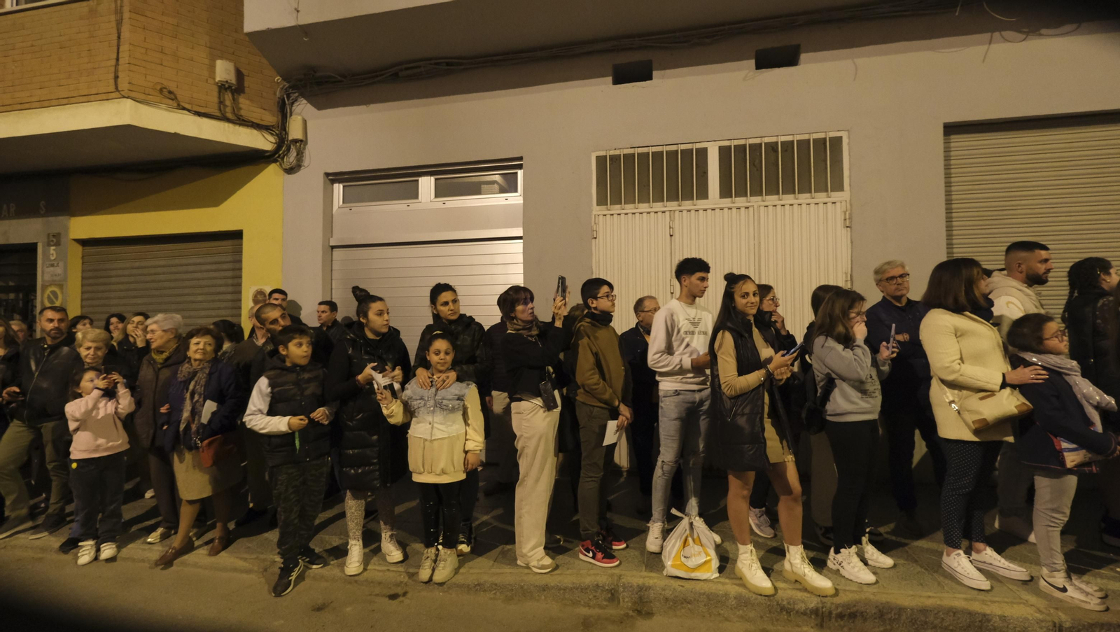 Procesión del Perdón en Almería, en imágenes