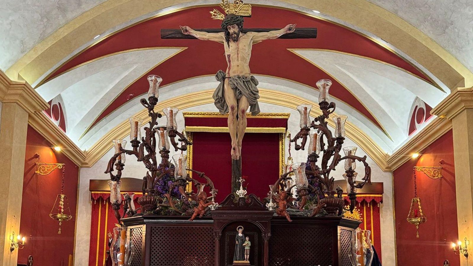 El Cristo de la Salud, en su templo.