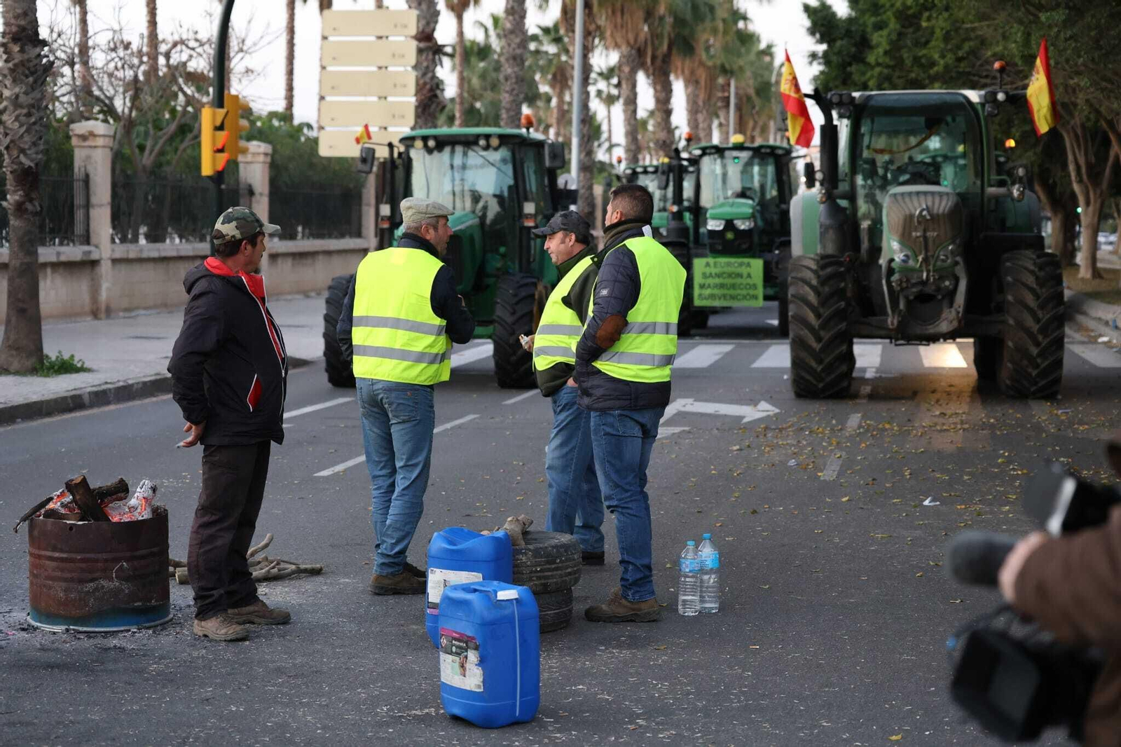 Las fotos de la segunda jornada de protesta de los agricultores de Málaga Las fotos de la segunda jornada de protesta de los agricultores de Málaga