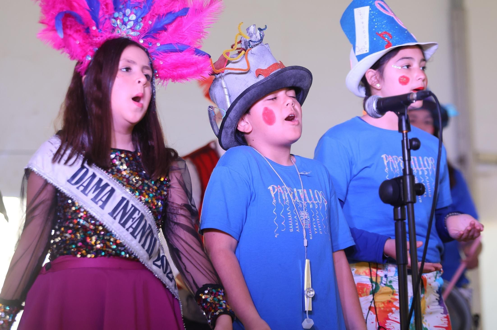 Imágenes del gran ambiente en el carrusel de agrupaciones del Carnaval Colombino 2024