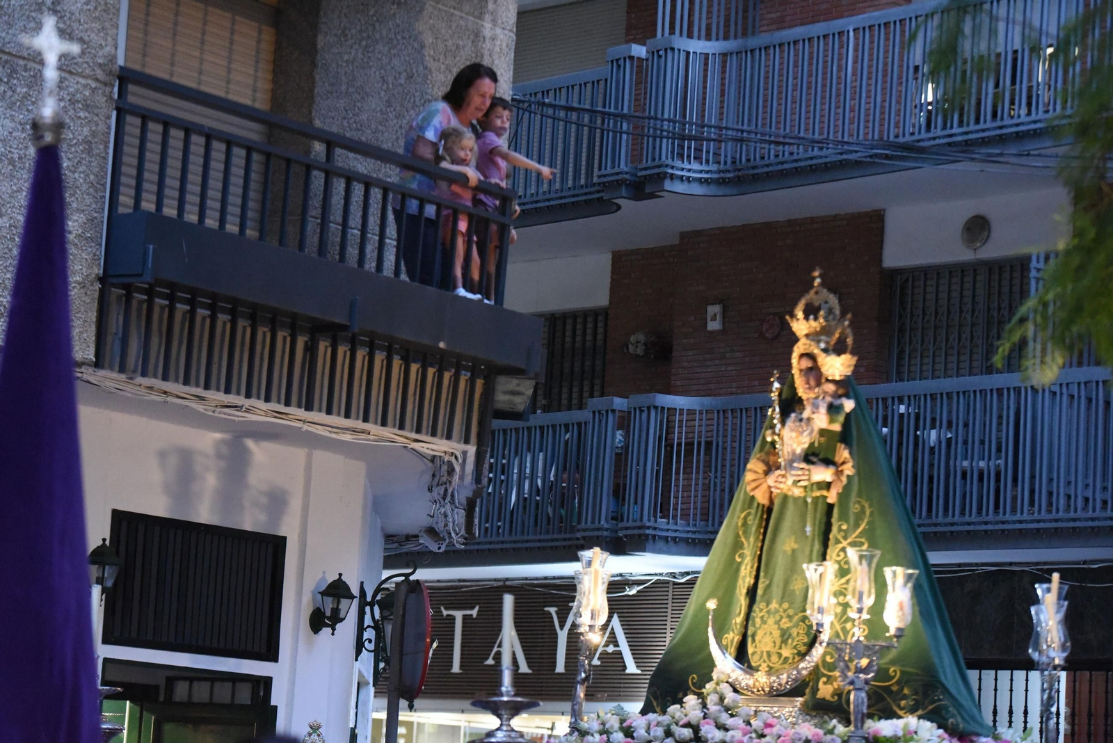 La procesión de la Virgen de Araceli por las calles de Córdoba