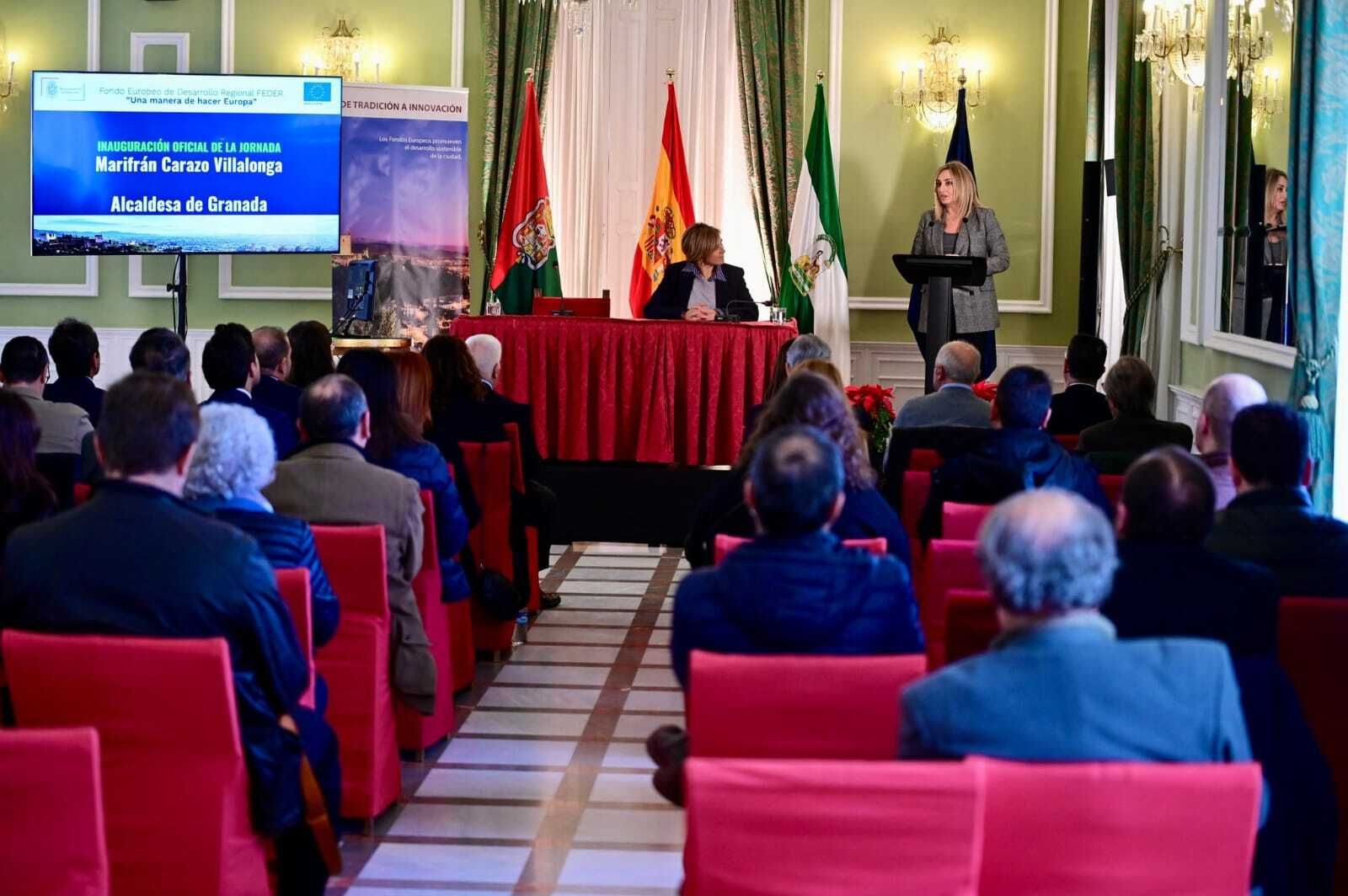 La alcaldesa, en su presentación.