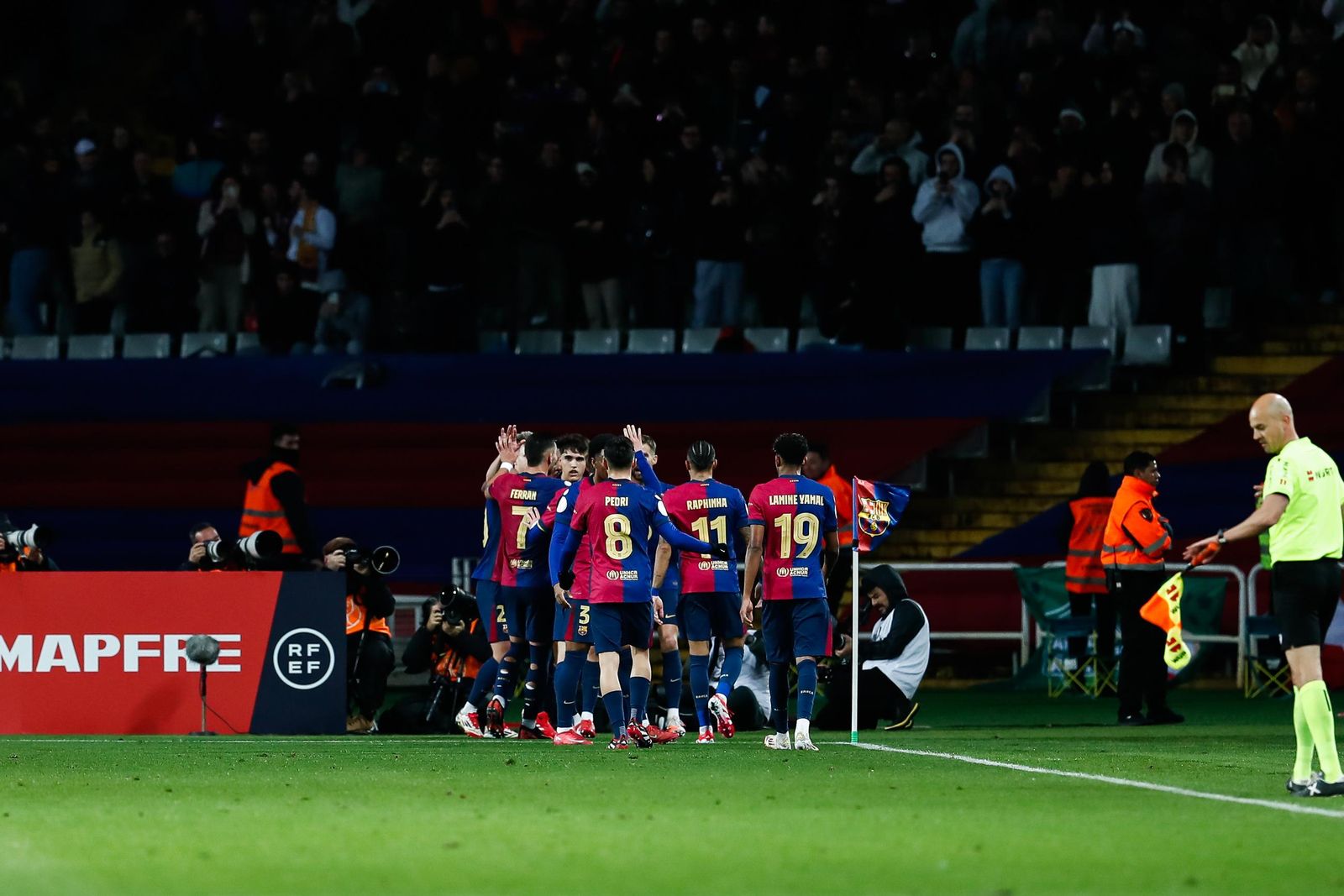 Las fotos del espectacular Barcelona - Atlético de Madrid