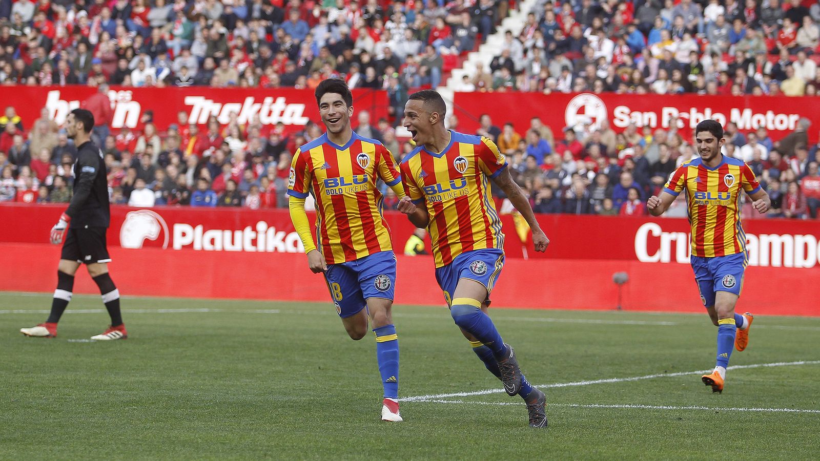 Rodrigo celebra uno de sus tantos.