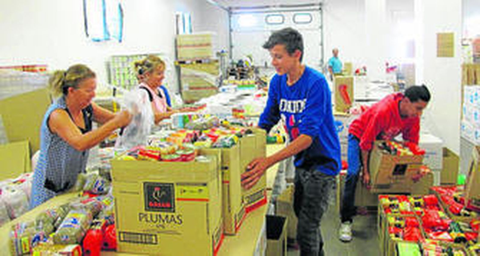 La solidaridad tiene nombre y apellido en Vera: Asociación Hudea