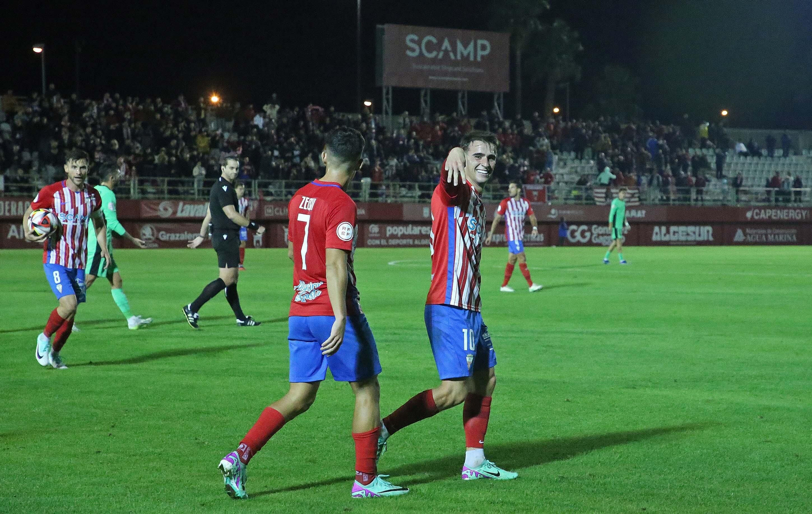 Las mejores fotos del Algeciras - Atlético de Madrid B