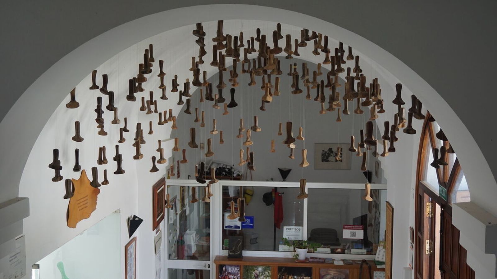 Patacabras jubiladas en el Museo de la Piel