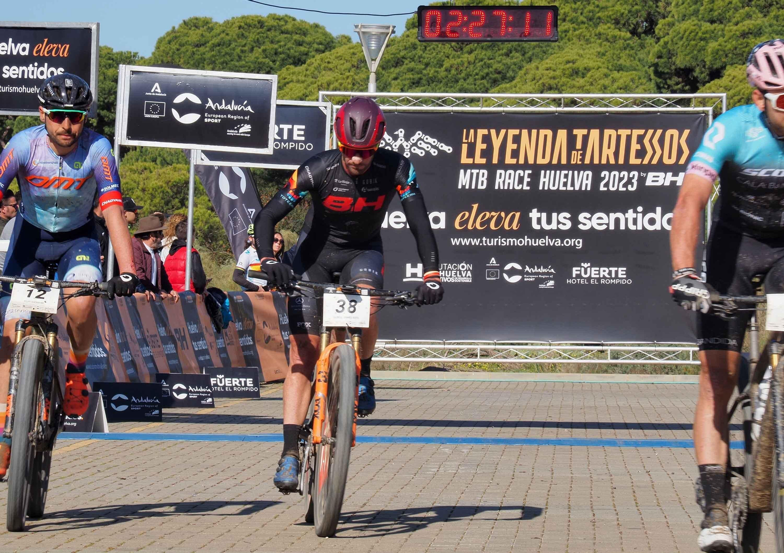 Las mejores imágenes de la primera etapa de La Leyenda de Tartessos by BH