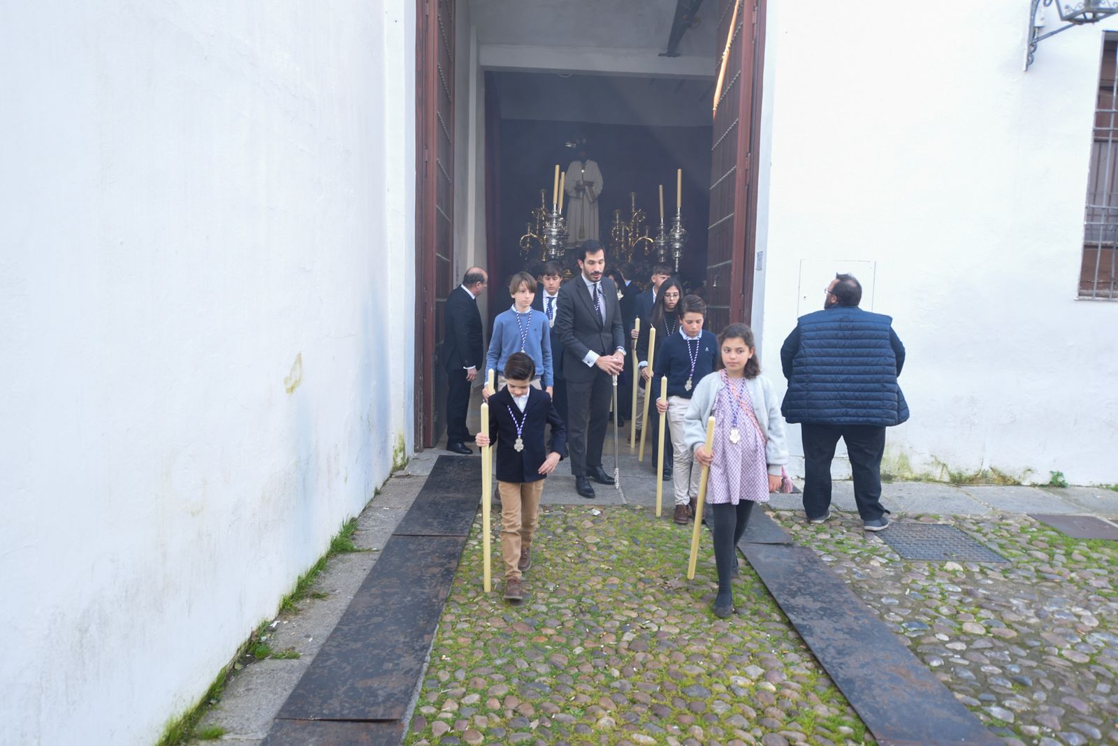 El traslado del Señor de la Sangre a la Catedral para el Vía Crucis de las Cofradías, en imágenes
