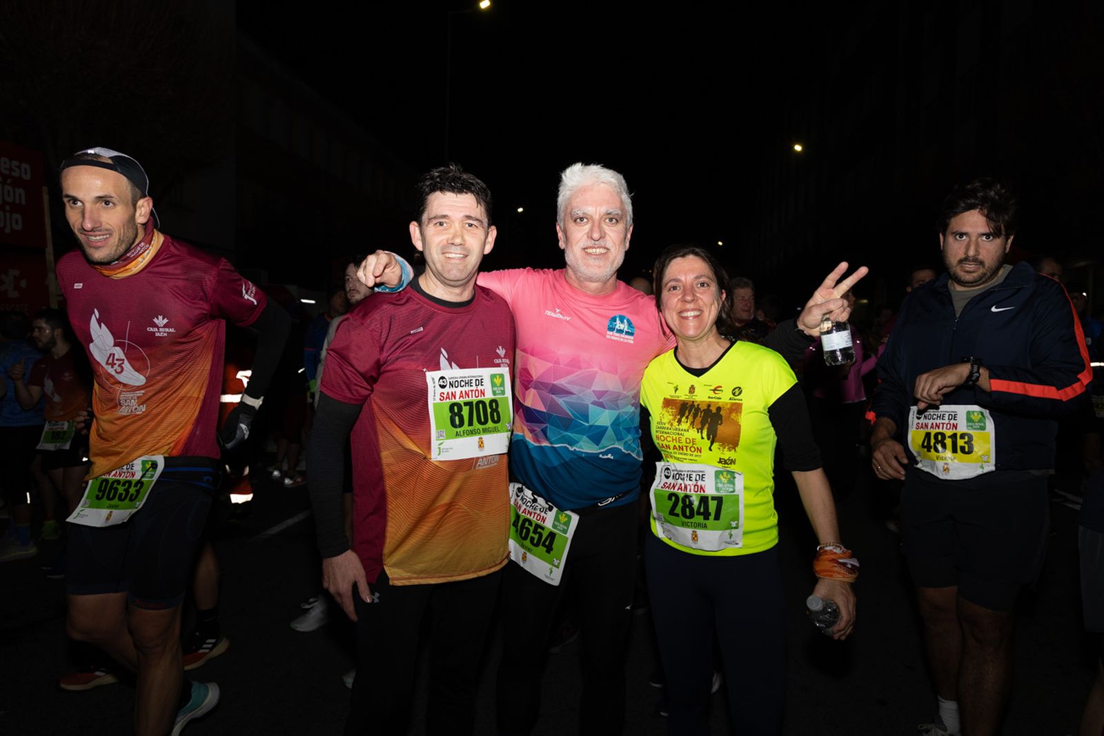 En imágenes: búscate en tu llegada a meta de la Carrera de San Antón 2026 (II)