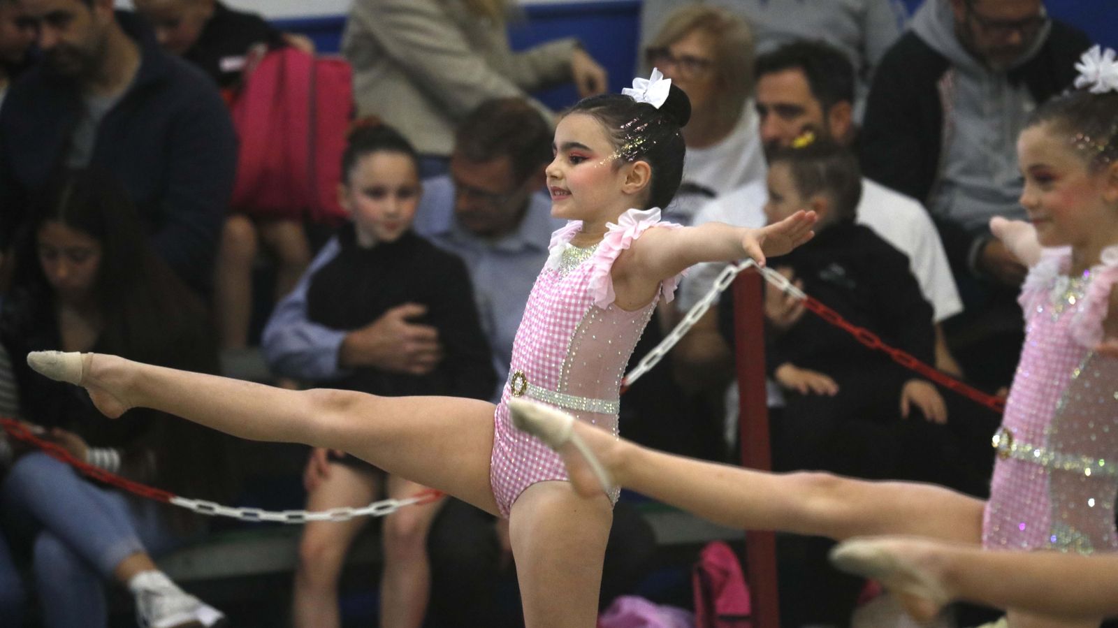 Torneo de gimnasia ritmica en el Tesorillo