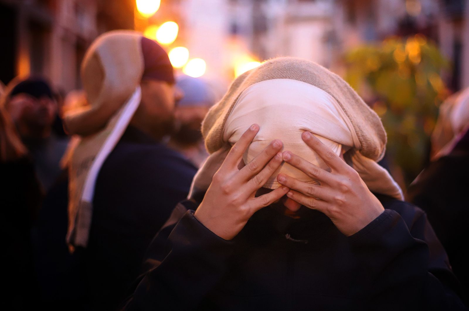 La Hermandad El Nazareno en la madrugá de la Semana Santa de Huelva 2023, en imágenes