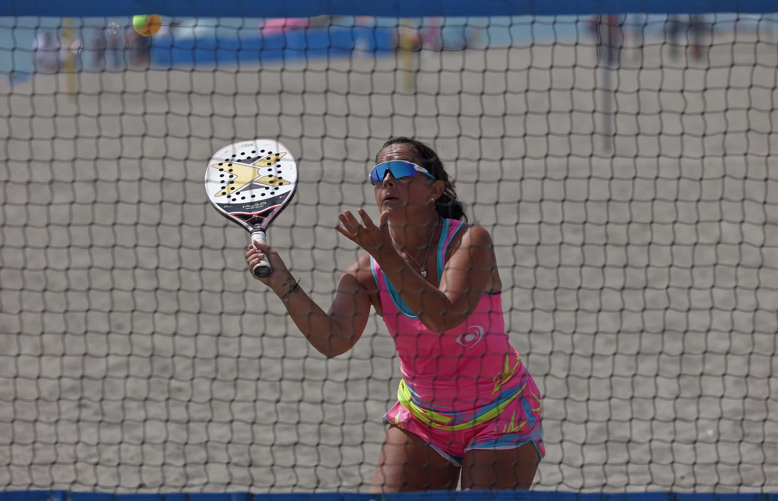 Fotos del ITF BT100 Diputación de Cádiz de tenis playa en La Línea