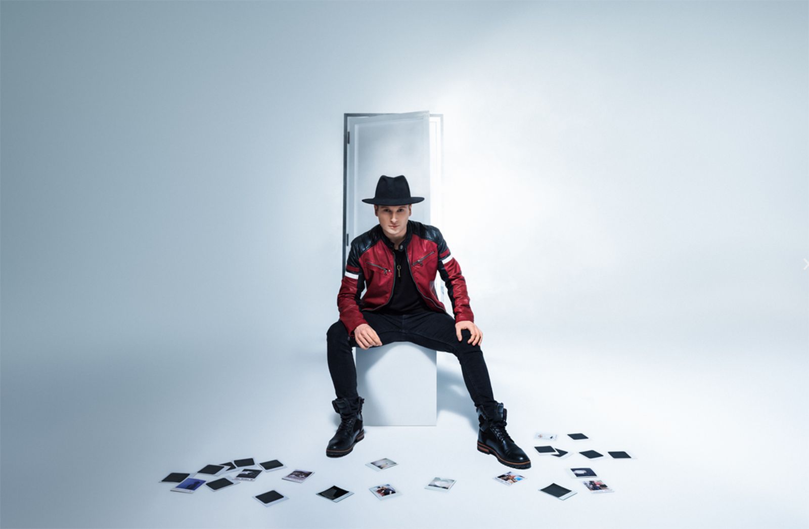 El Mago Invisible se llama Dakris.