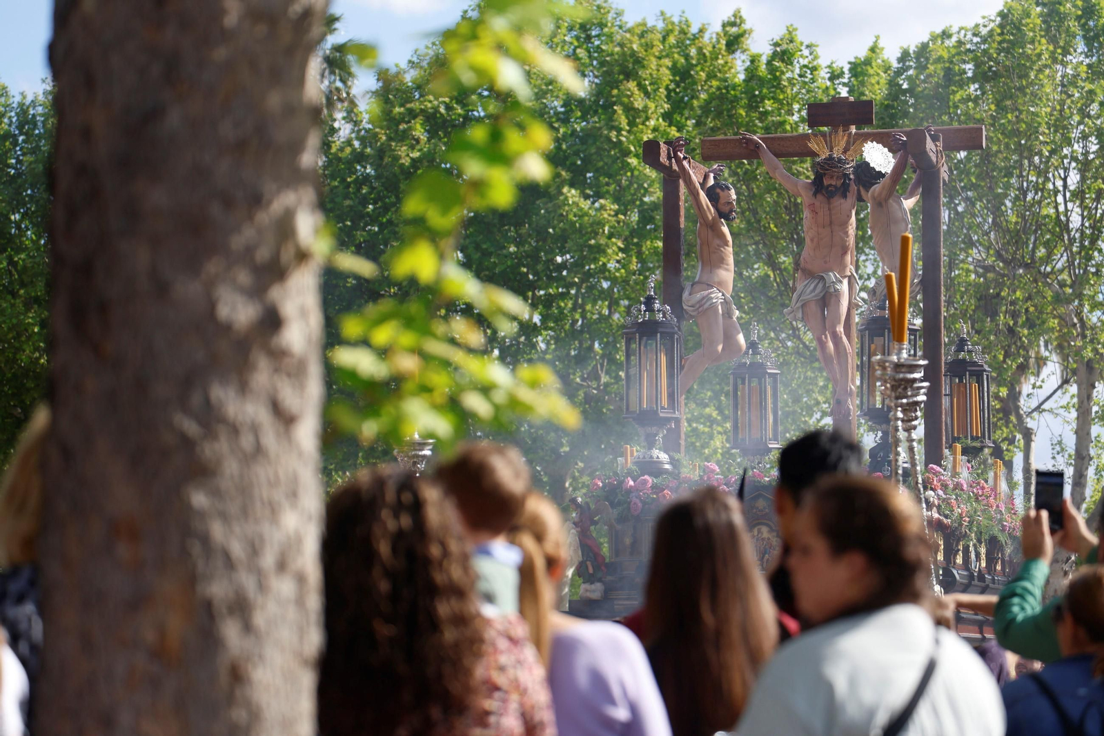 La procesión de la Conversión en este Viernes Santo de Córdoba, en imágenes