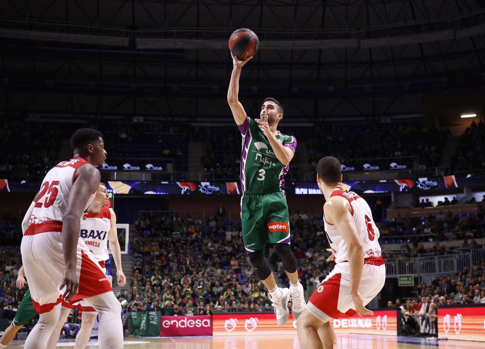 Las imágenes del Unicaja Baloncesto - Baxi Manresa