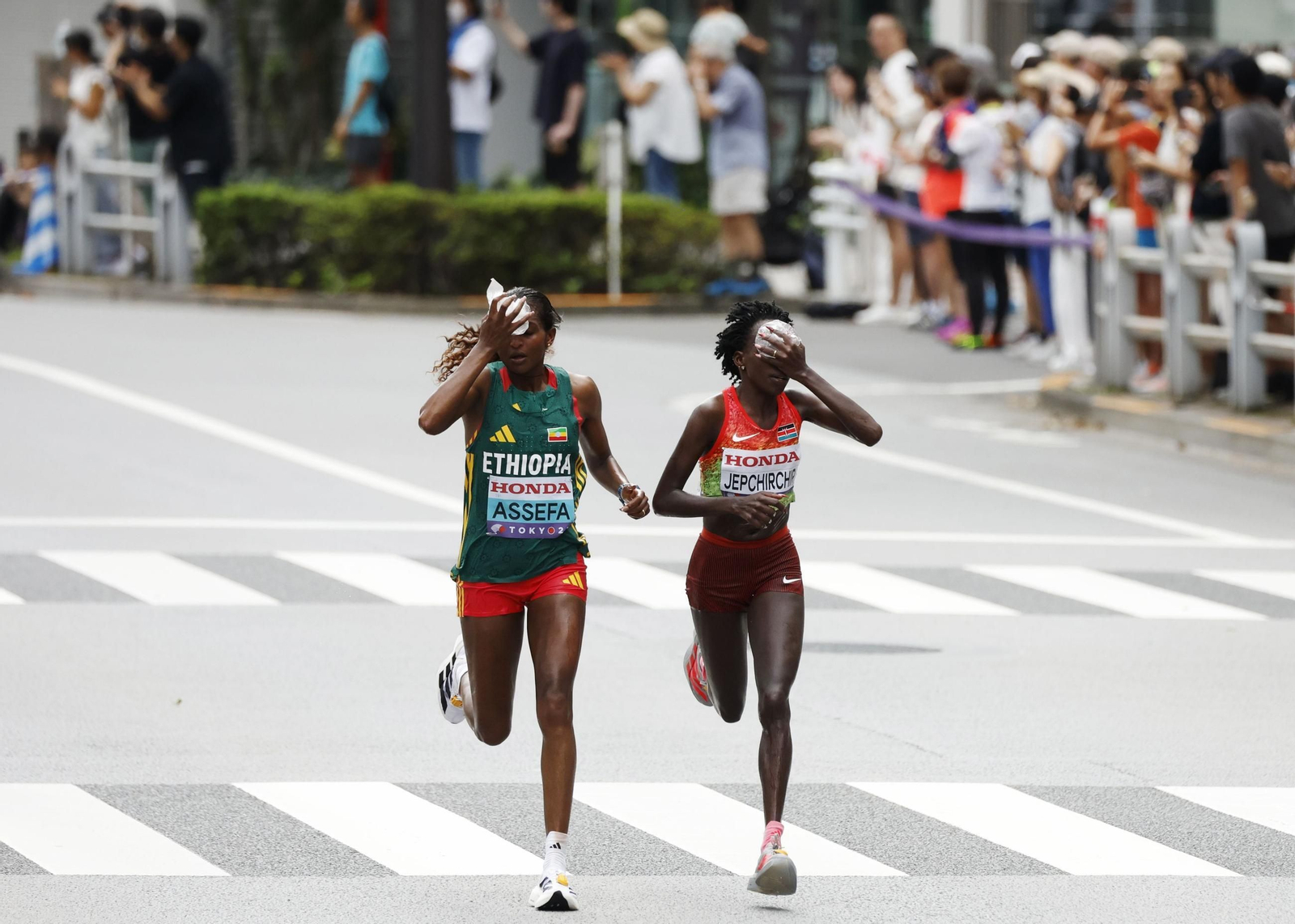 Las mejores imágenes del triunfo de Seville en 100 metros y del resto del Mundial de atletismo