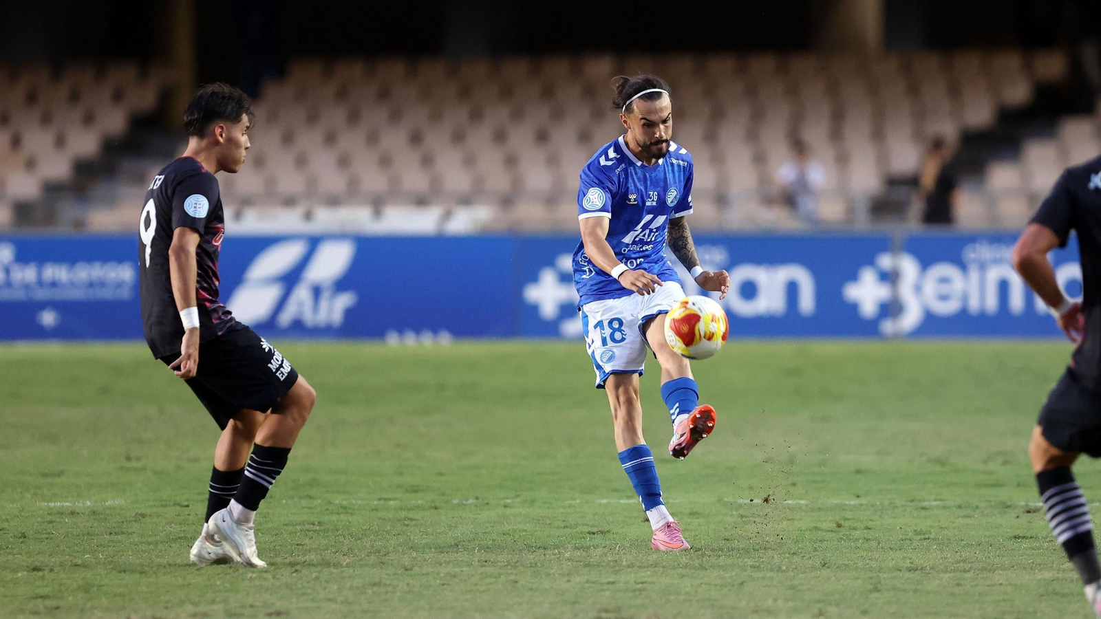 Imágenes del Xerez DFC contra el Águlas FC en Chapín