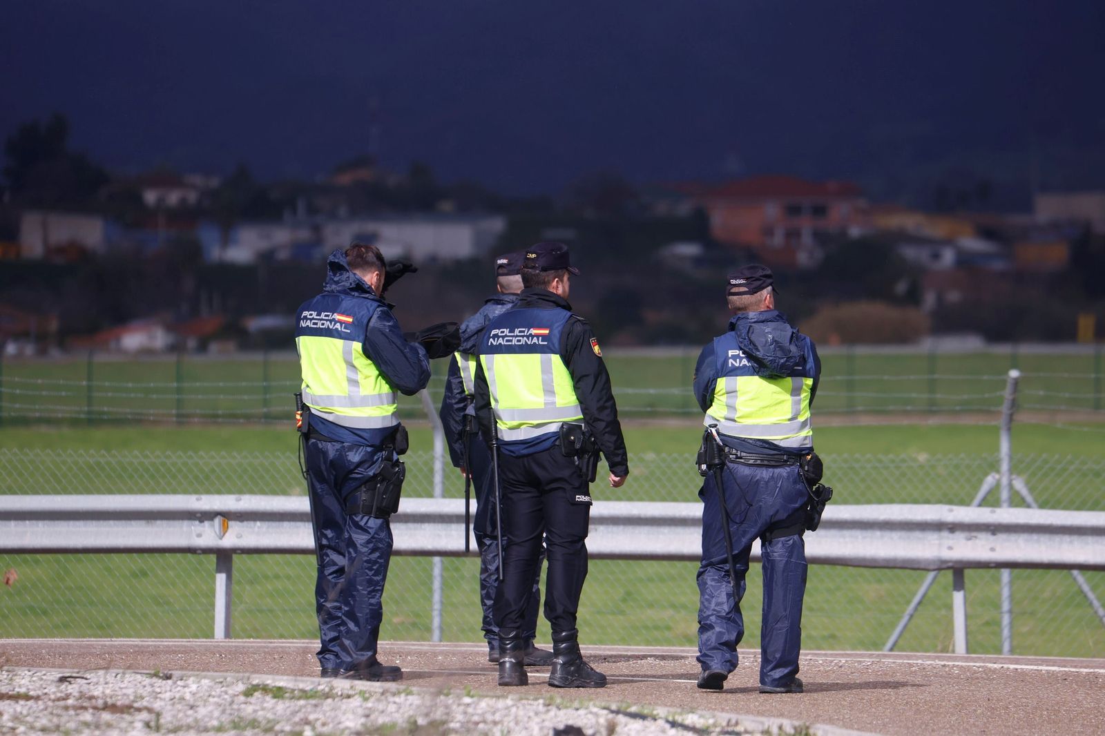 Los vecinos de Alcolea y de las parcelas de Guadalvalle siguen desalojando sus casas, en imágenes