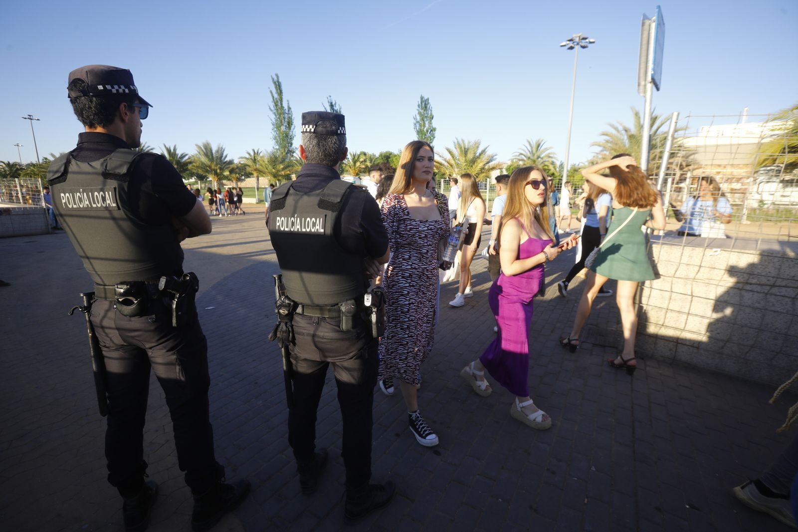 Feria de Córdoba: Las imágenes del botellón multitudinario, en imágenes