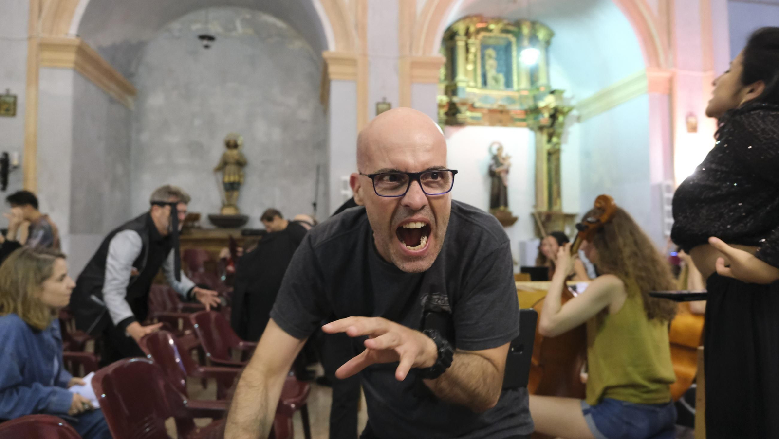 Ensayo general de la ópera de la academia musical de Vélez Blanco, en imágenes