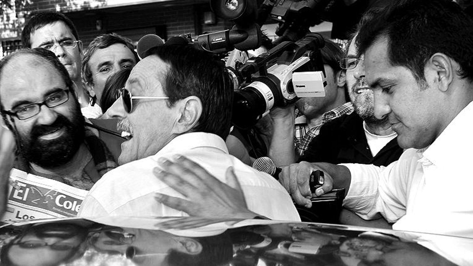 En 2007 Julián Muñoz recibe el tercer grado entre la expectación mediática