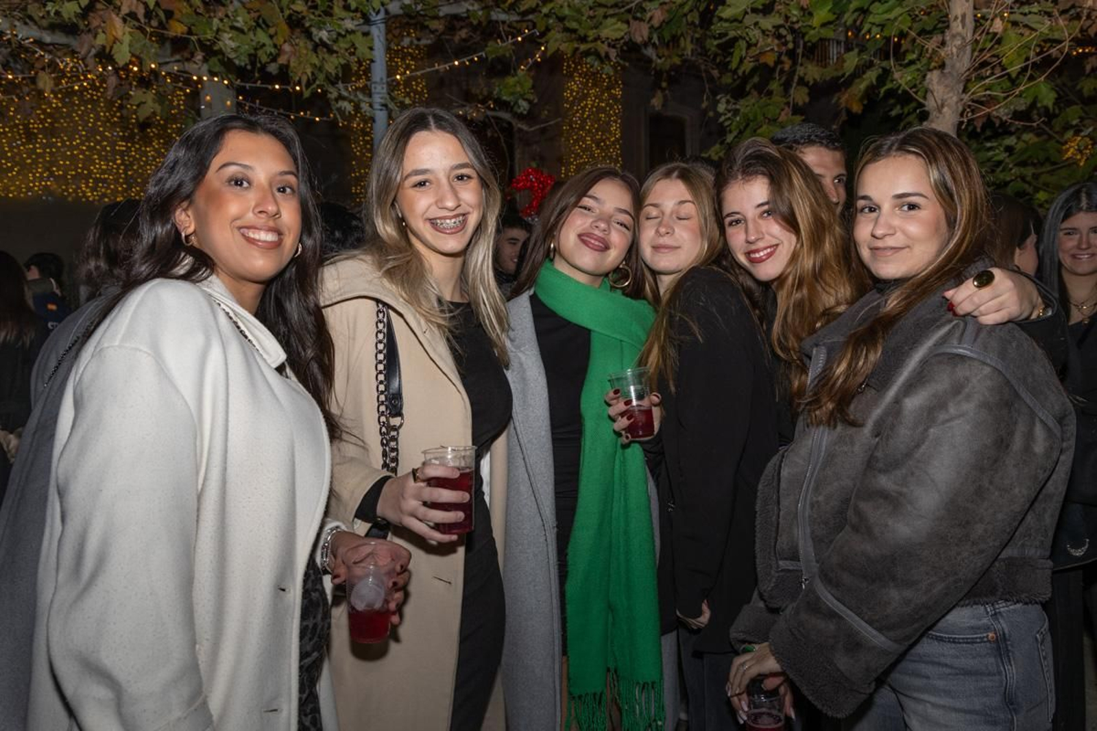 Zambomba de la Hermandad de la Buena Muerte y actuación de Maria Soledad