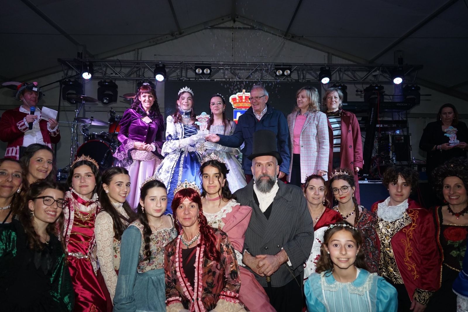 El Entierro de la Sardina pone el punto final a un intenso carnaval en Vícar