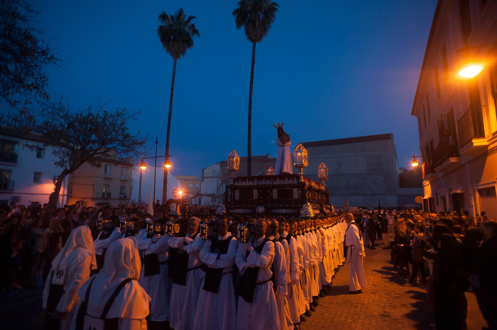 Las fotos de la Estrella en el Martes Santo en Málaga