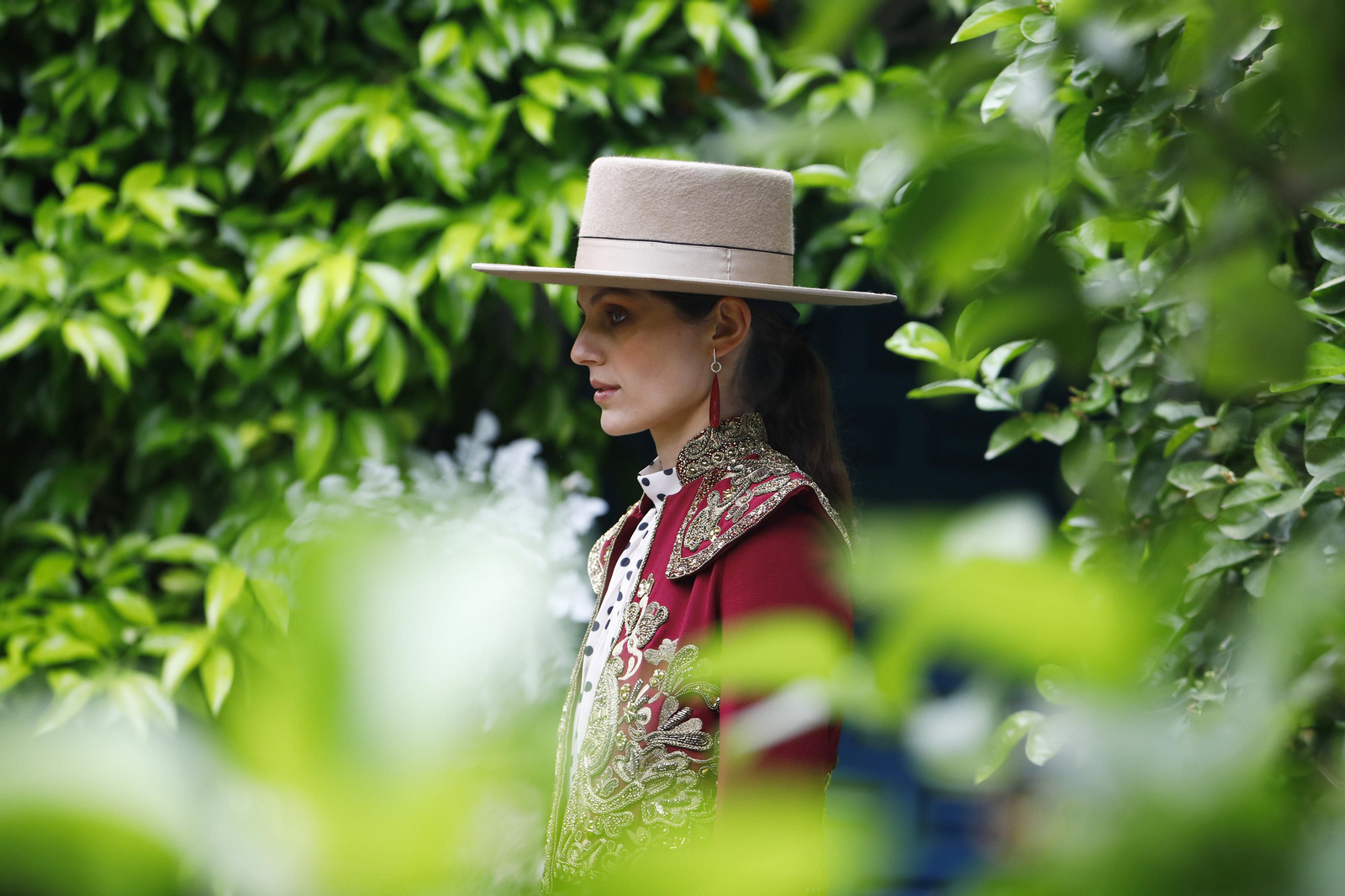 Sesión artística de fotografía en el Palacio de Viana, en imágenes