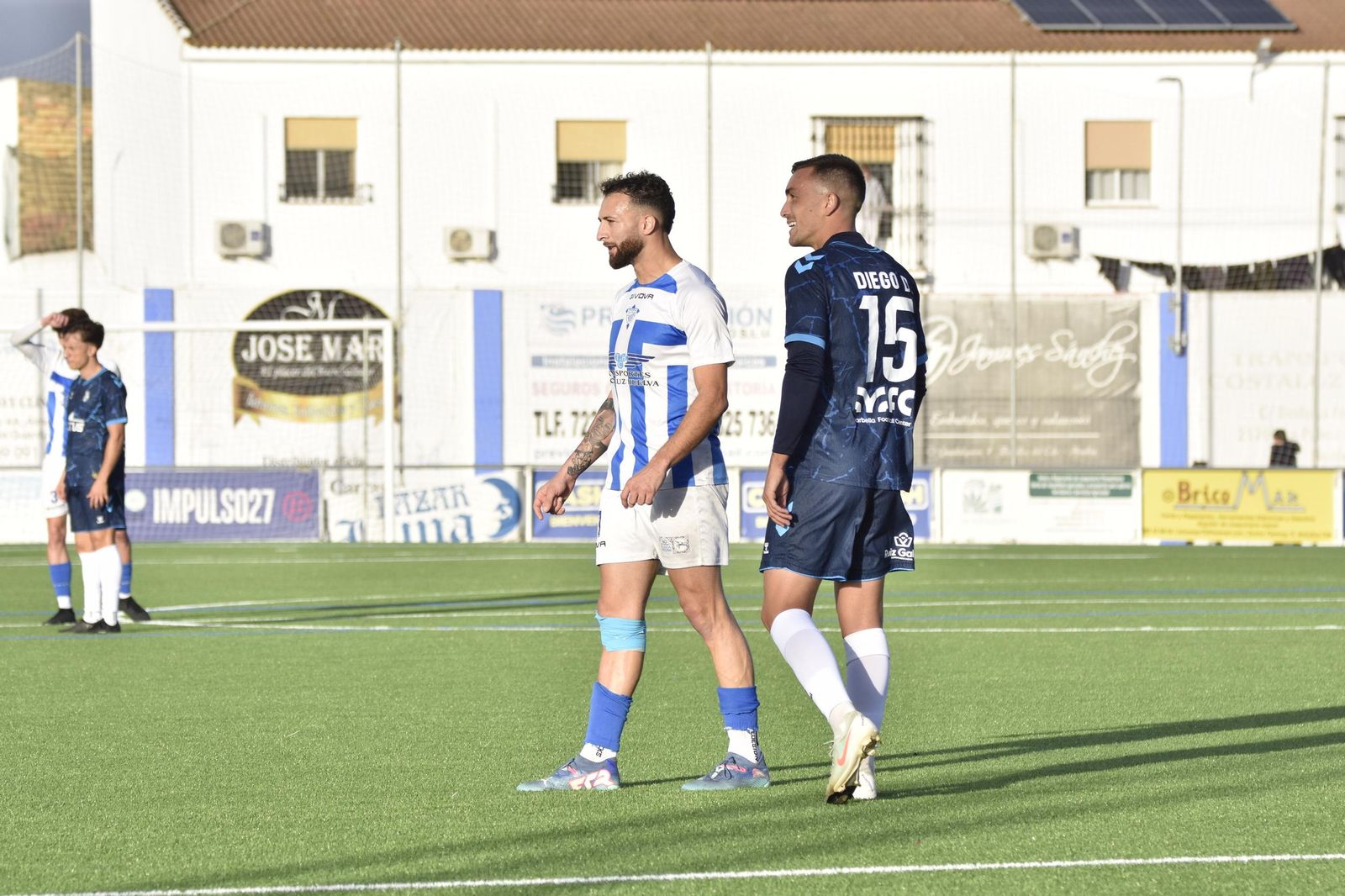 Las fotos del Bollullos CF - Real Balompédica Linense de Tercera Federación (0-0)