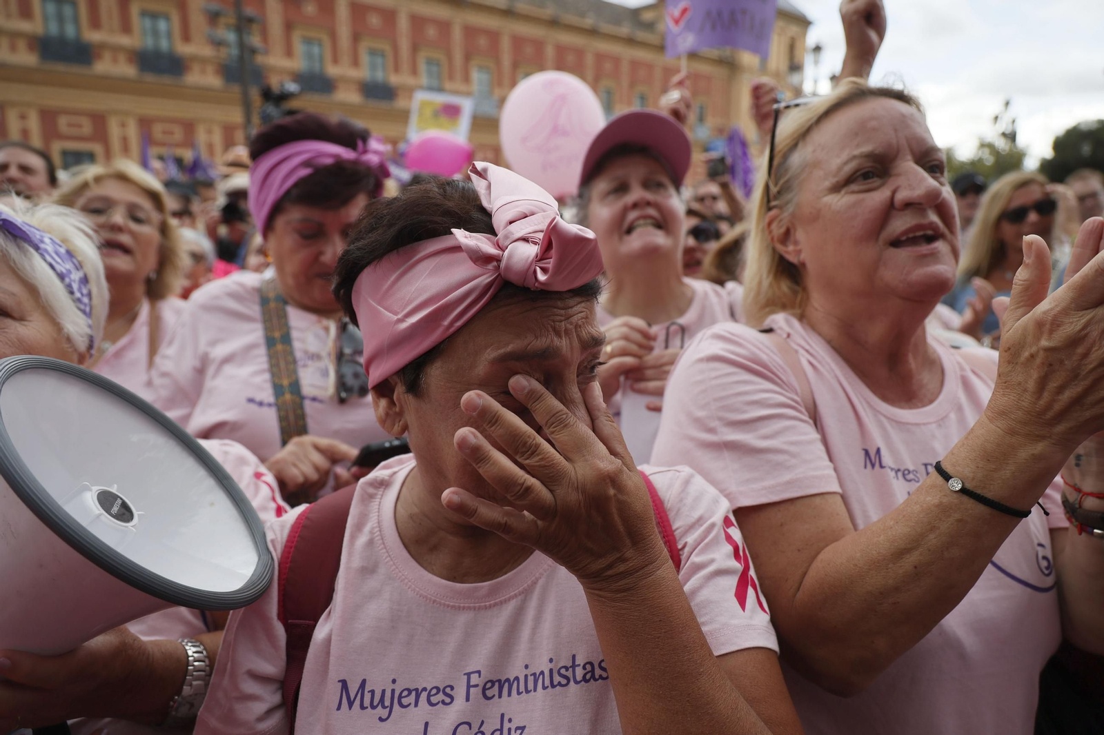 Las imágenes de la manifestación convocada por Amama