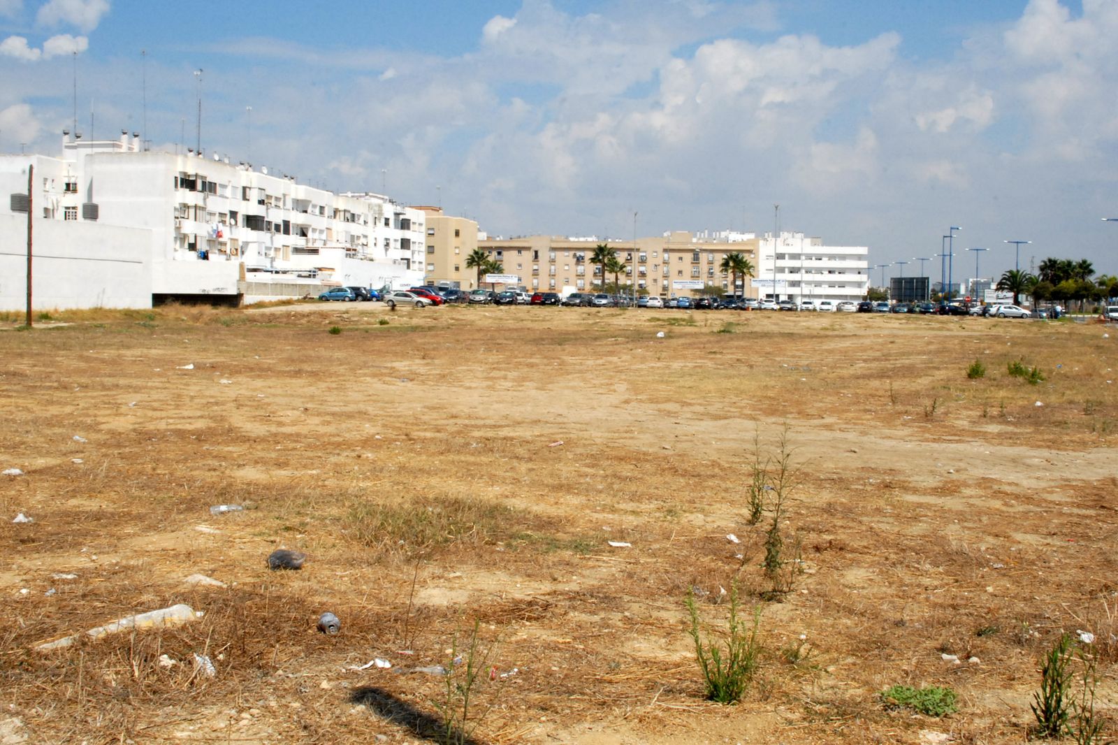 Solar de la Ronda del Estero donde se planea levantar la piscina de verano.