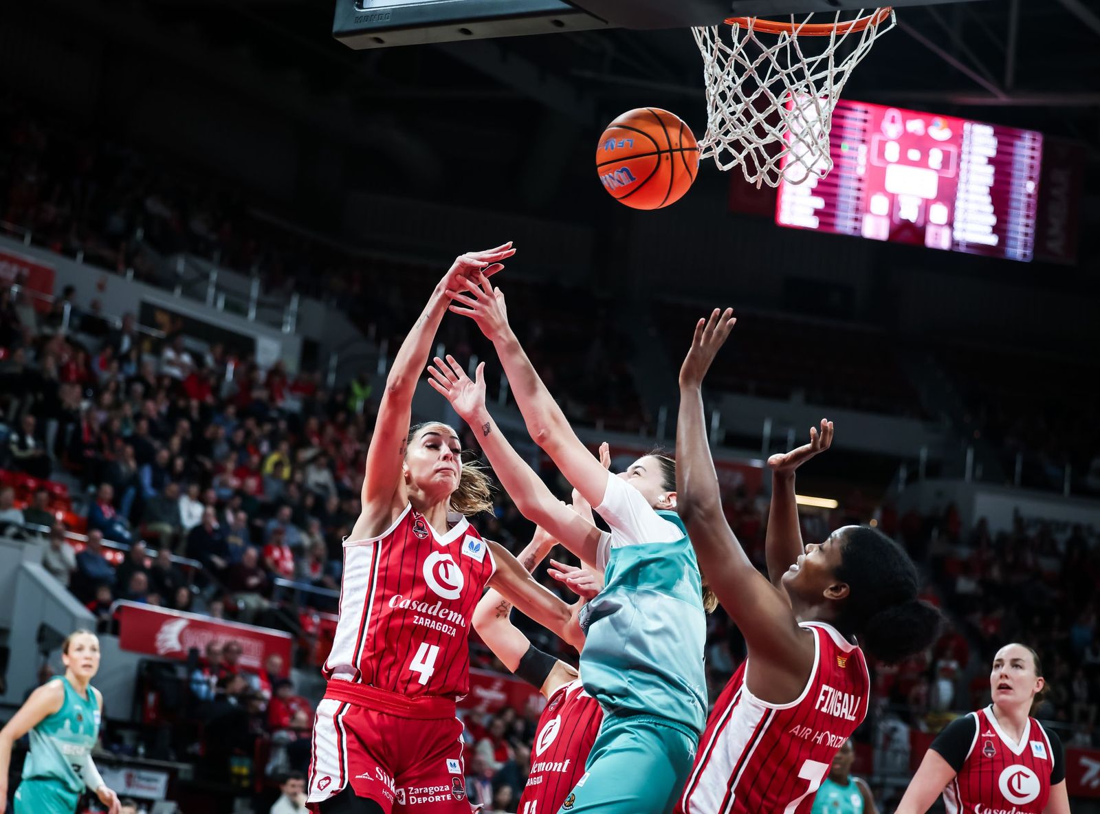 El CAB Estepona bordea la gesta en Zaragoza (62-59)