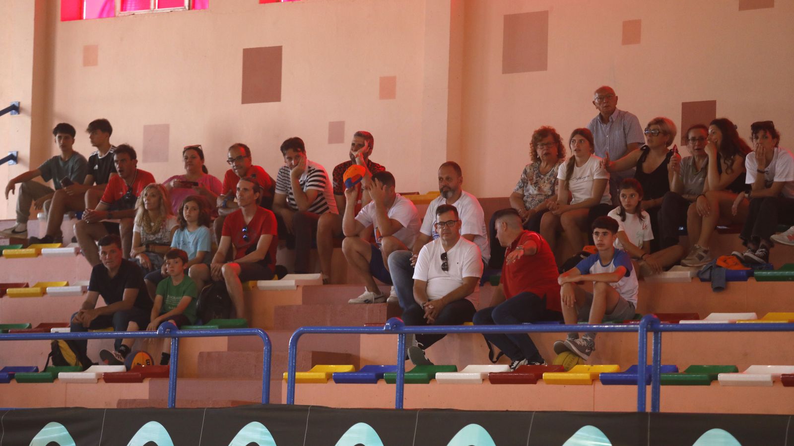 Las fotos de la primera jornada del Cadeba mini-masculino de La Línea