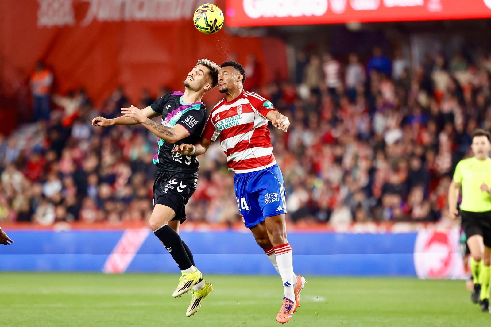 El Granada-Málaga CF, en fotos
