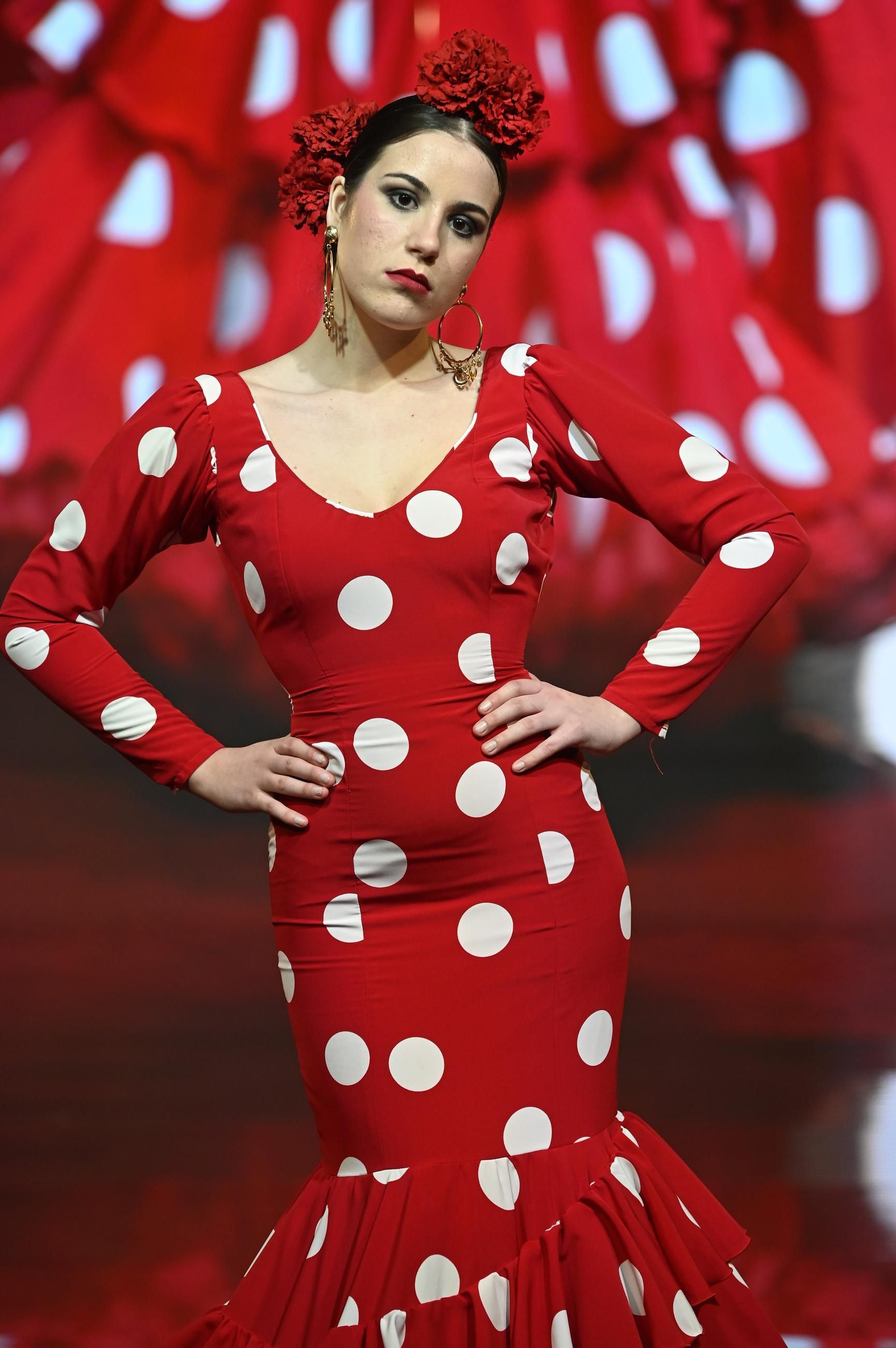 Huelva Flamenca 2025: Desfile De Lunares y Volantes