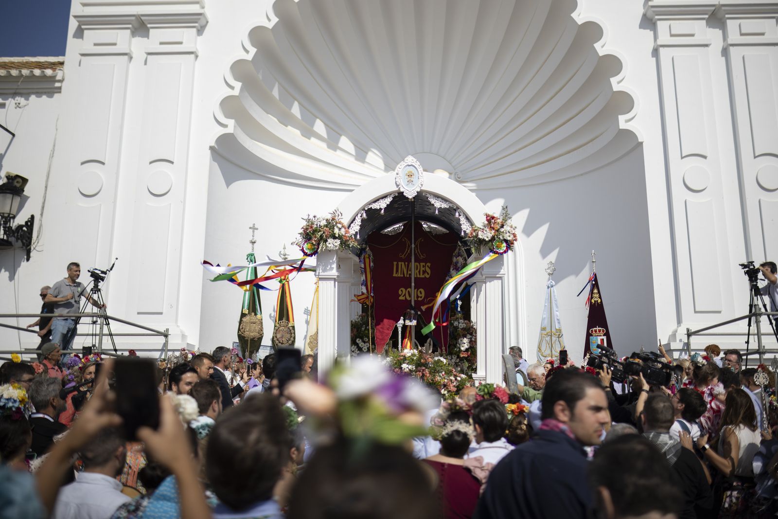 El Rocío 2023: Imágenes de la presentación de las Hermandades y ambiente en la aldea