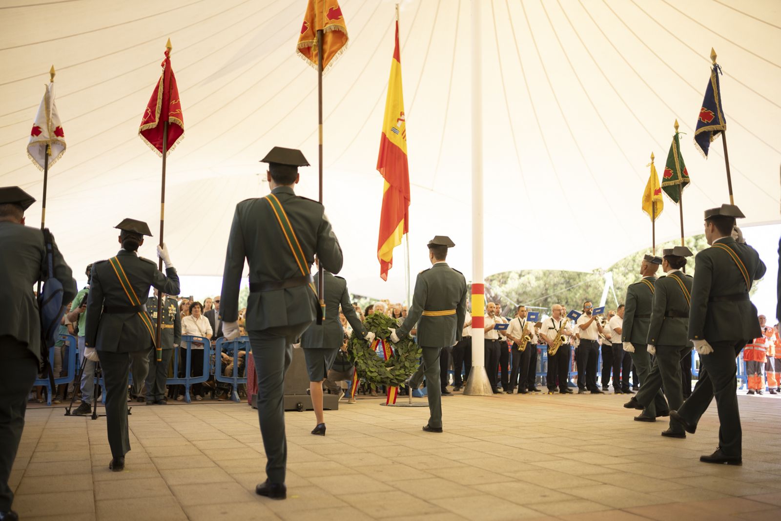 Imágenes de los actos de celebración de la festividad de la patrona de la Guardia Civil, la Virgen del Pilar.