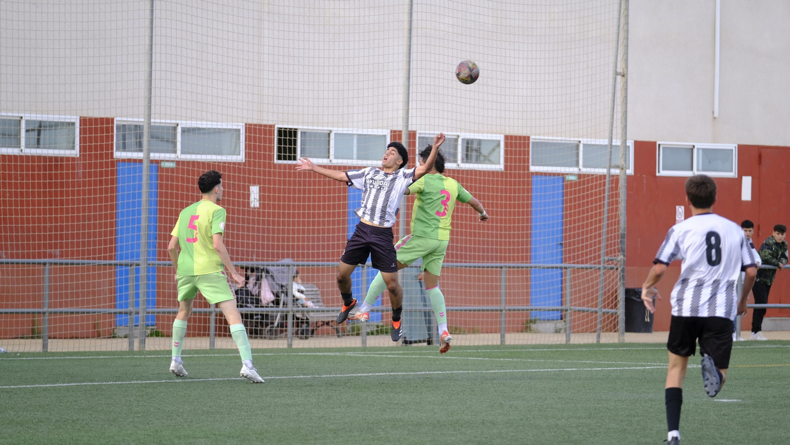 Imágenes del partido de fútbol juvenil La Cañada-Málaga