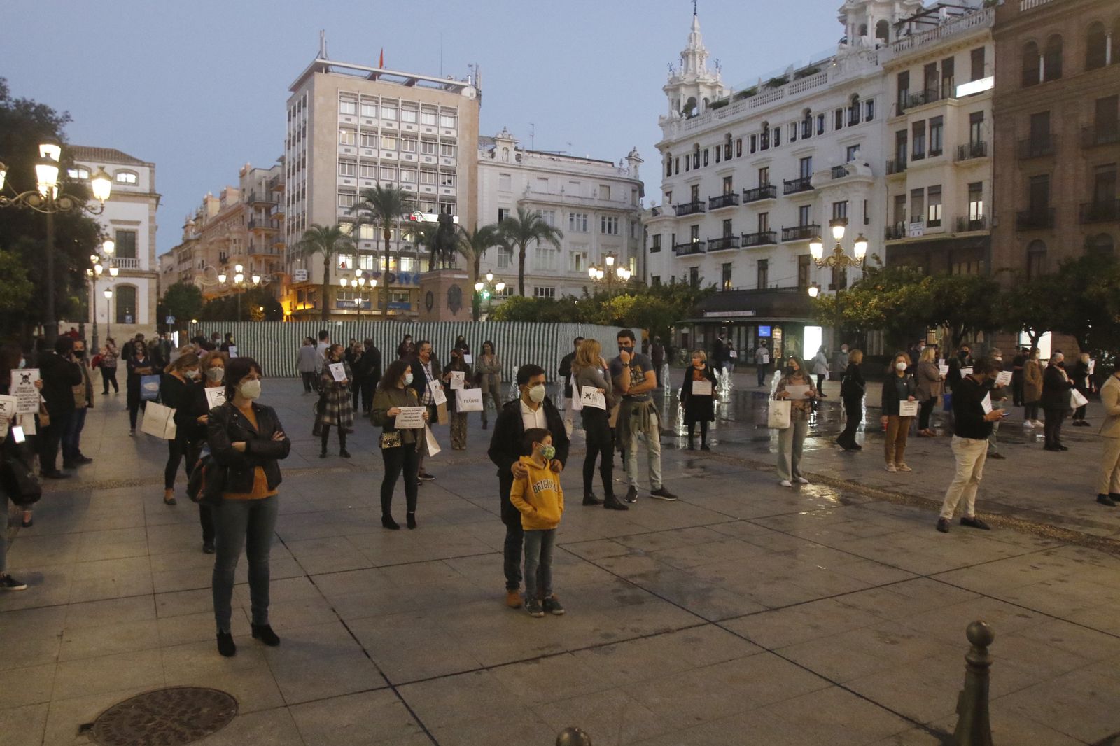 La manifestación de los comerciantes del Centro de Córdoba en fotografías