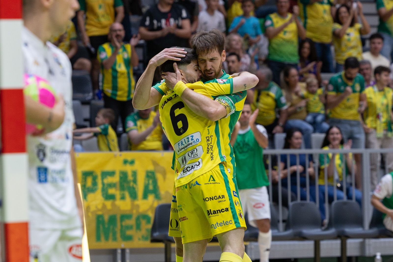 Las mejores imágenes de la amplia victoria del Jaén Paraíso Interior FS sobre O Parrulo Ferrol