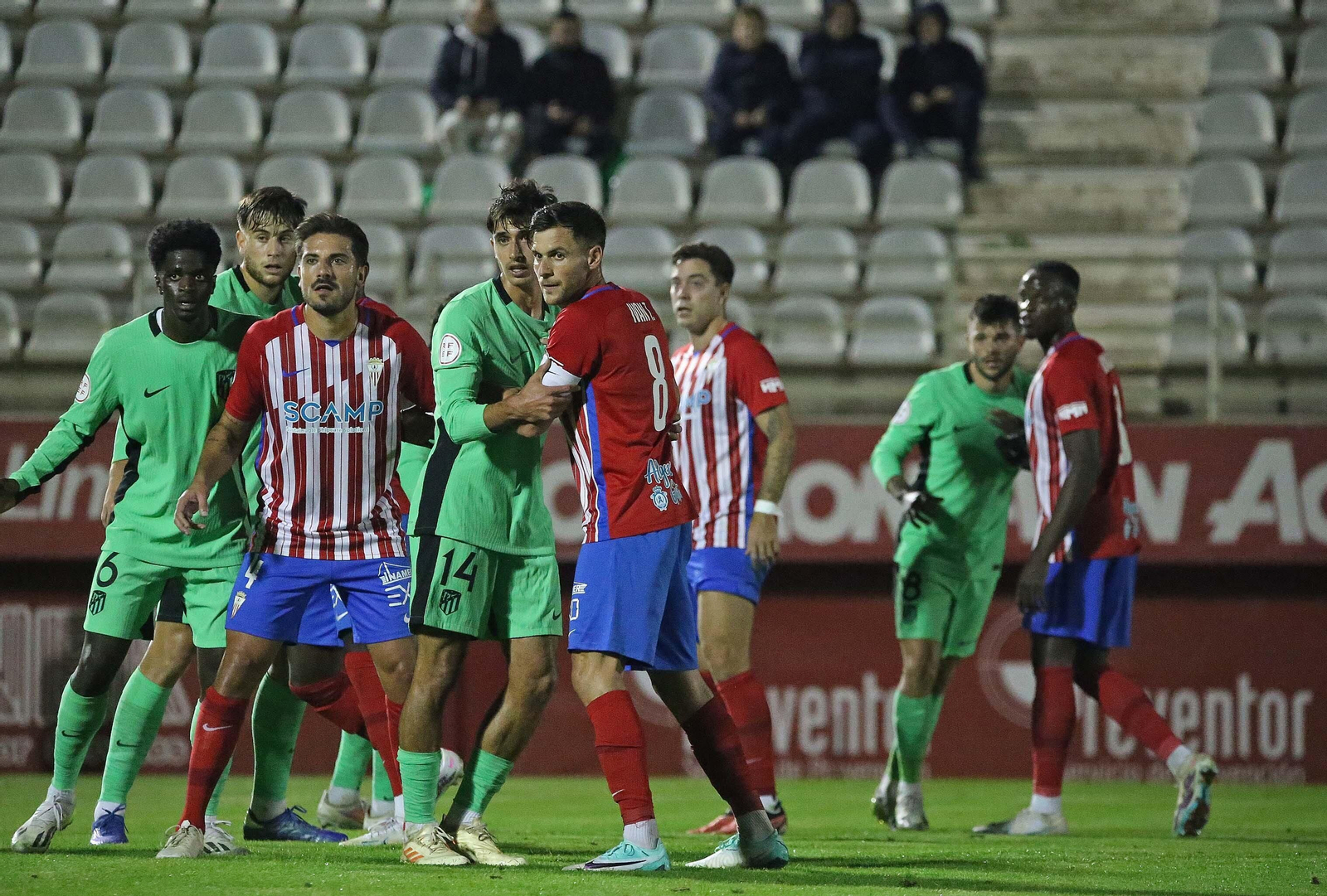 Las mejores fotos del Algeciras - Atlético de Madrid B