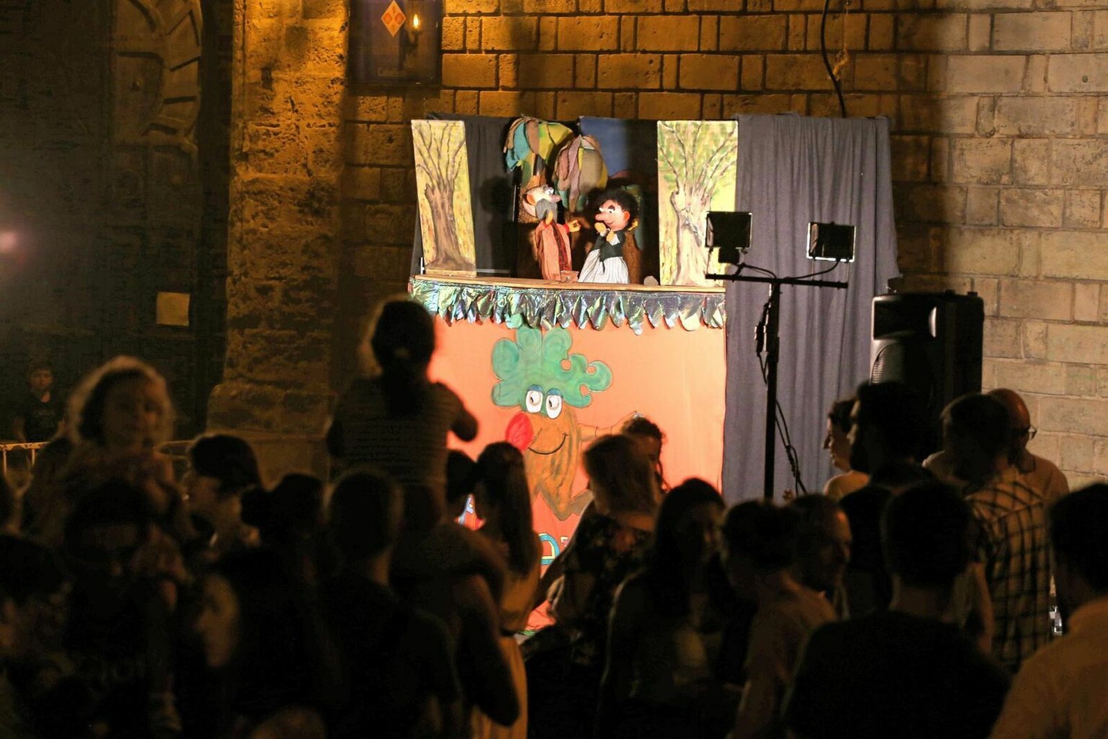 La Plaza del Castillo acogerá en la noche del domingo una nueva muestra de títeres.