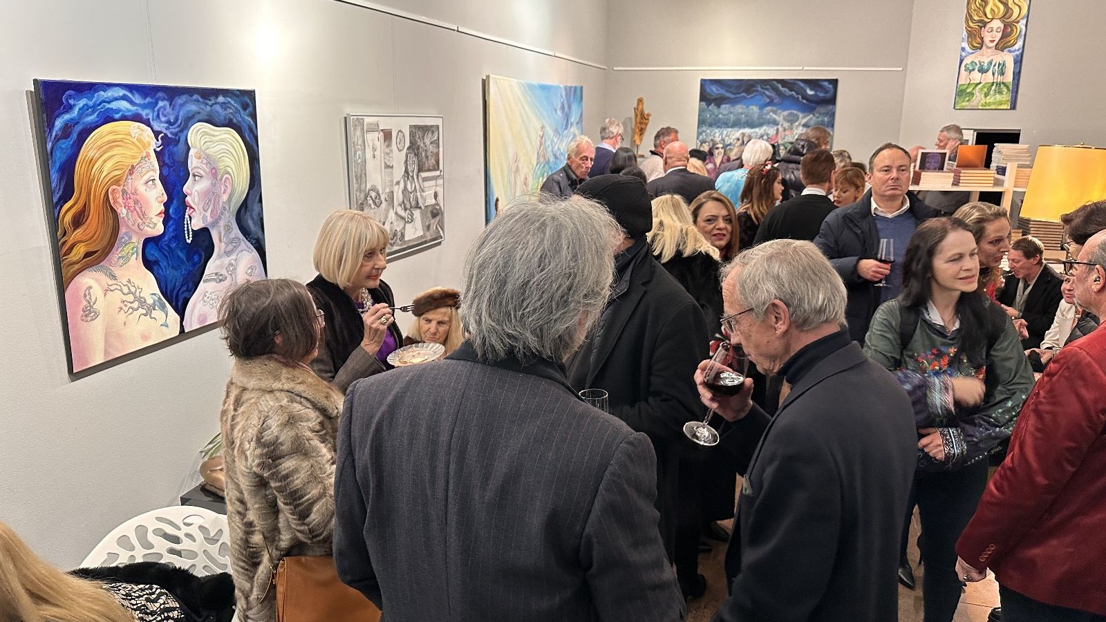 Aspecto de una exposición de Caroline.