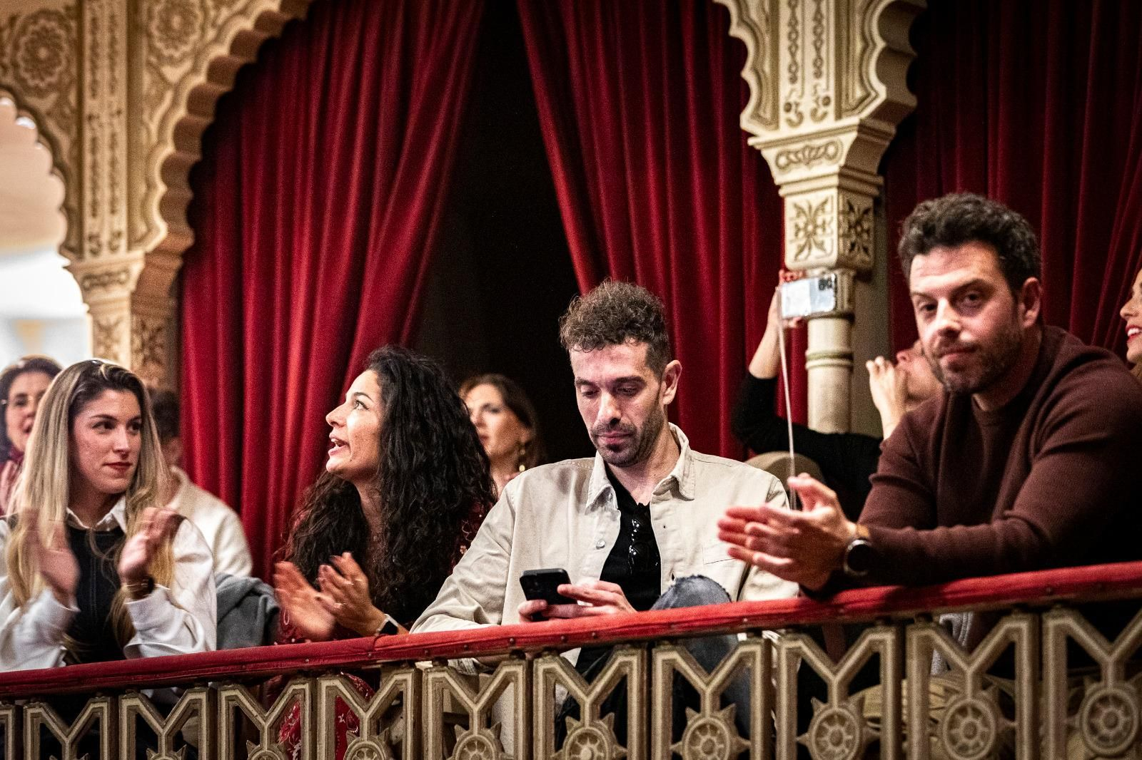 Búscate entre las mejores imágenes de la segunda sesión de cuartos de final del COAC 2025