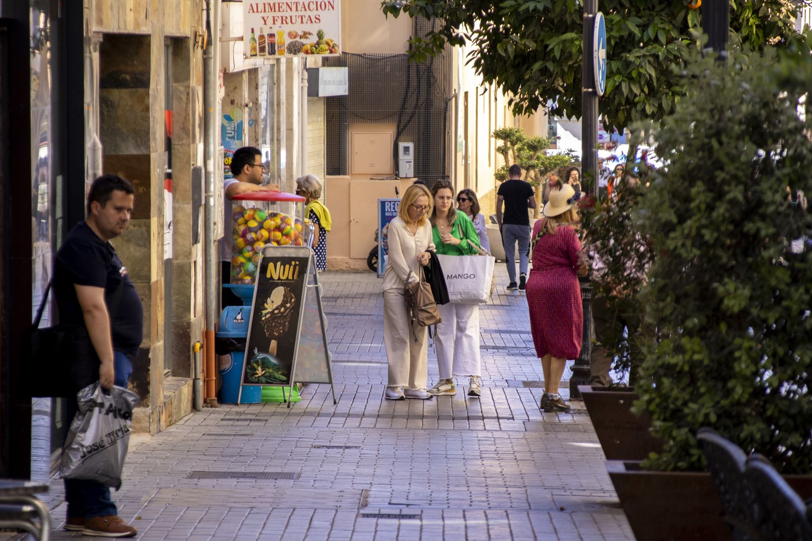 Imágenes del martes 25 de abril en Huelva